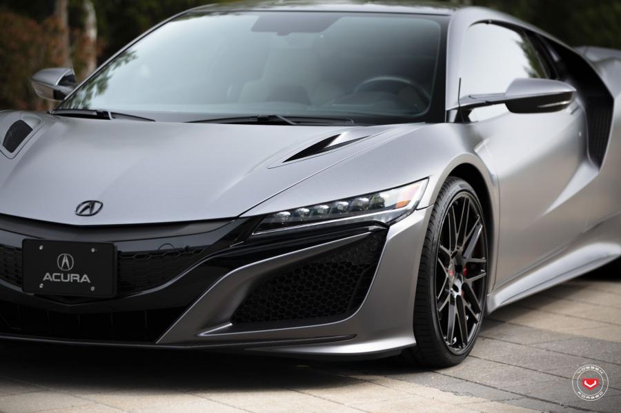 Детали экстерьера Acura NSX on Vossen Wheels (VPS-314) 2018 года  (фото 14 из 74)